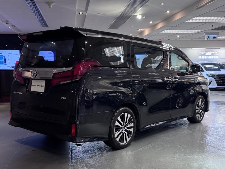 ALPHARD 3.5 SC FACELIFT - Image 2